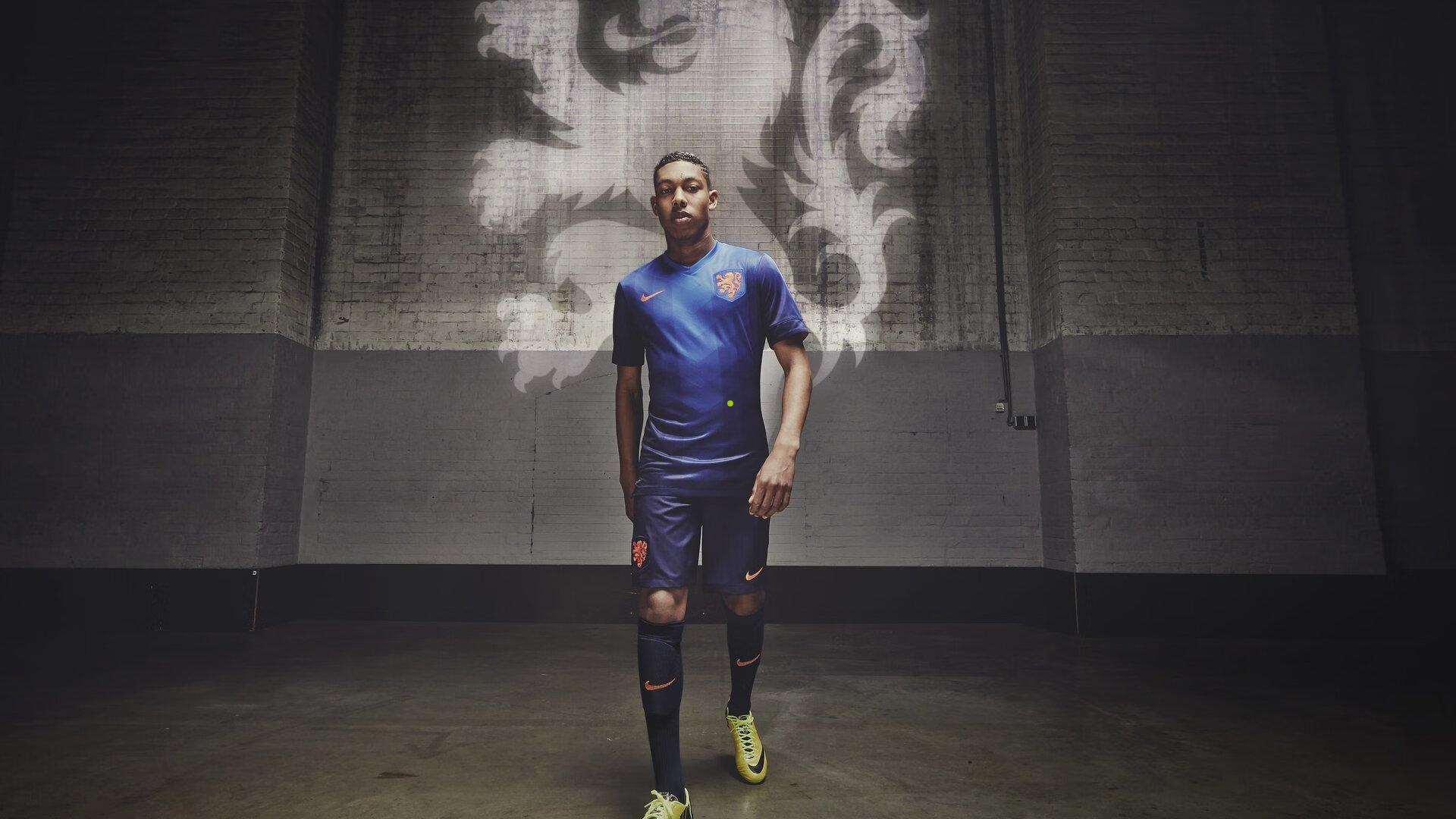 金彭贝的蓝白信仰，为巴黎一冠，胜他乡五冠